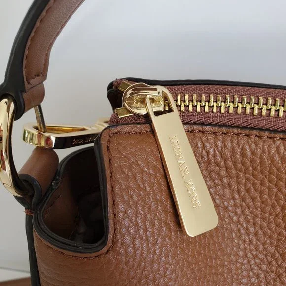 NWOT MICHAEL KORS BROOKE Satchel Handbag Tan Pebbled Leather Medium Shoulder Bag - Picture 4 of 11